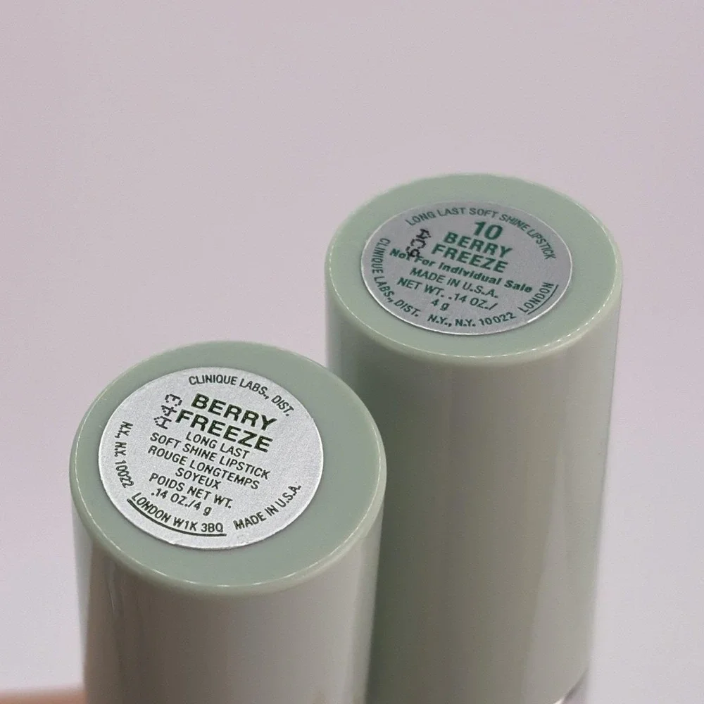 New Clinique Long Last Soft Shine Lipstick Berry Freeze 10 Green Tube Lot Of 2